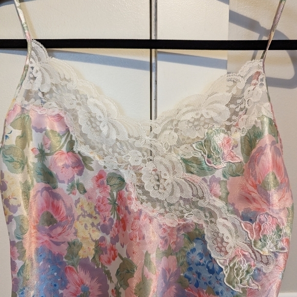 Victoria's secret vintage floral cami sz M - Picture 3 of 4